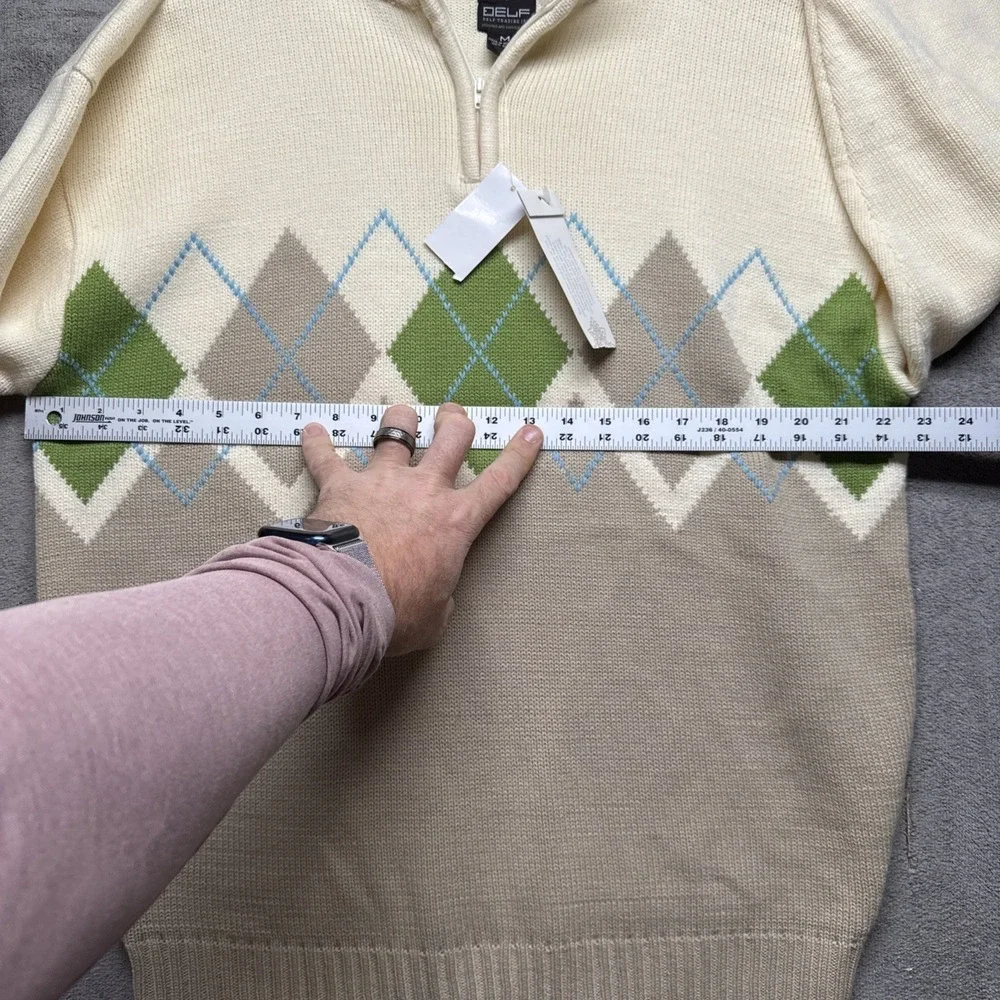 Men's Argyle‎ 1/4 Zip Sweater Delf Trading Company Preppy Golf Medium